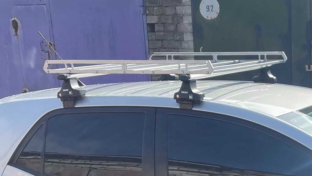 Монтажный комплект багажника Thule KIT 1440  Toyota Auris 2006-2012г