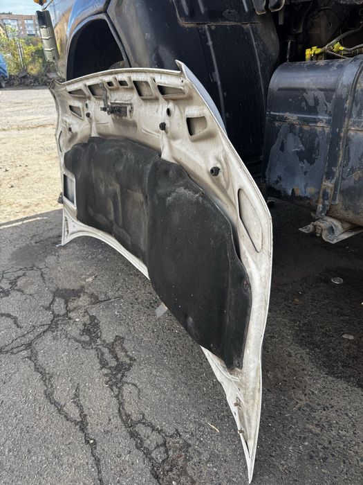 Капот Mercedes Sprinter 906