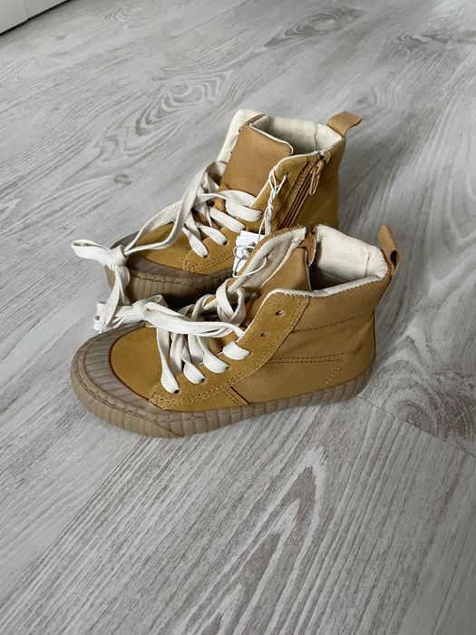 Trampki buty chłopięce zara musztardowe 28/29 beżowe
