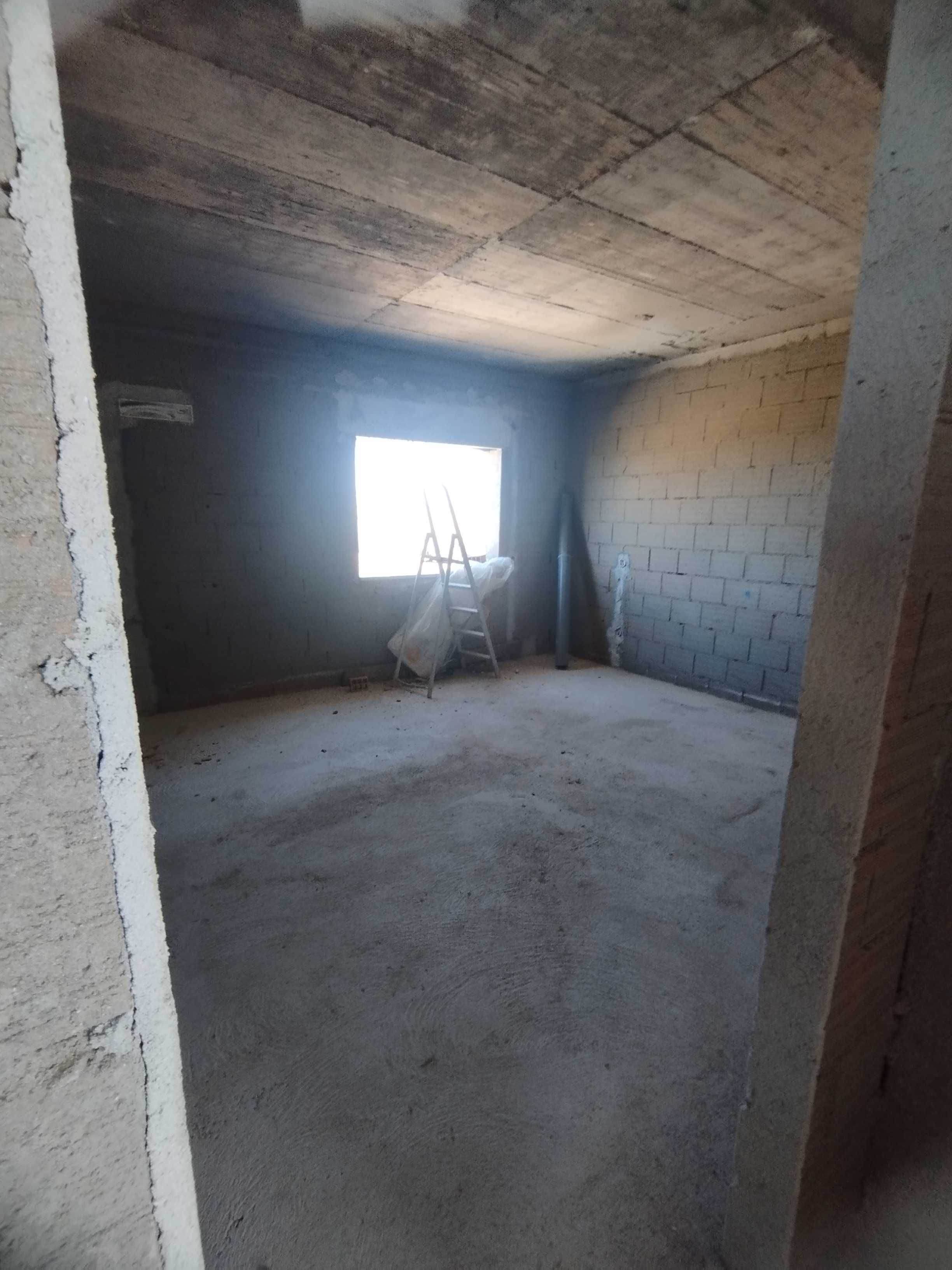 Moradia T3 em Construção