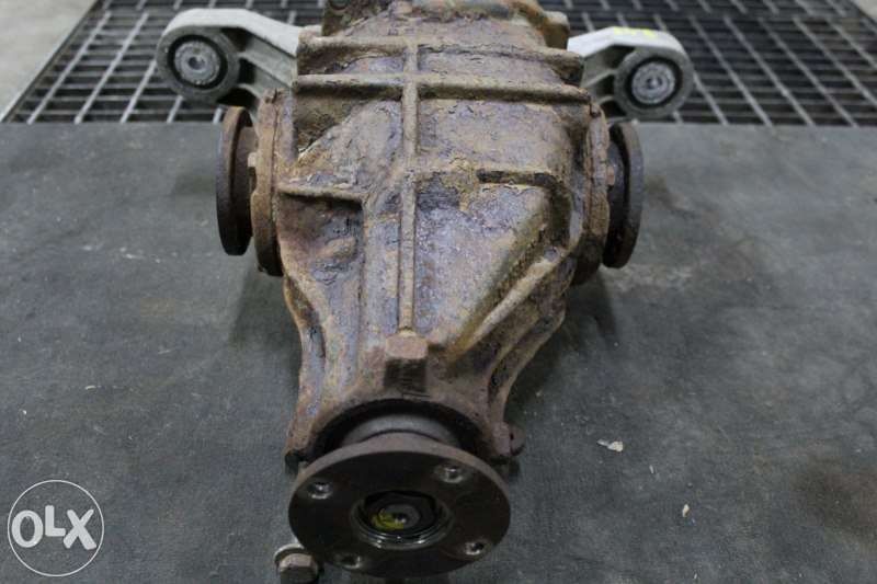 BMW E30 E36 E46 E34 E39 E32 E38 Most Dyfer Dyferencjał Części BMA