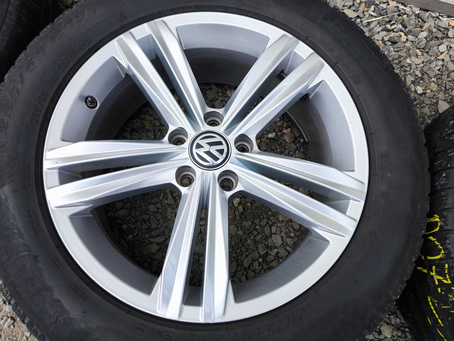 Koła VW Tiguan T -ROC T -CROSS Touran 18 cali 5x112 ET43 Opony 235/55