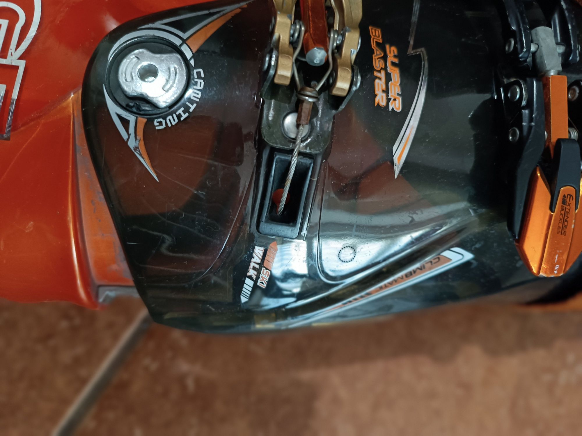 Buty narciarskie Lange 45 flex 120