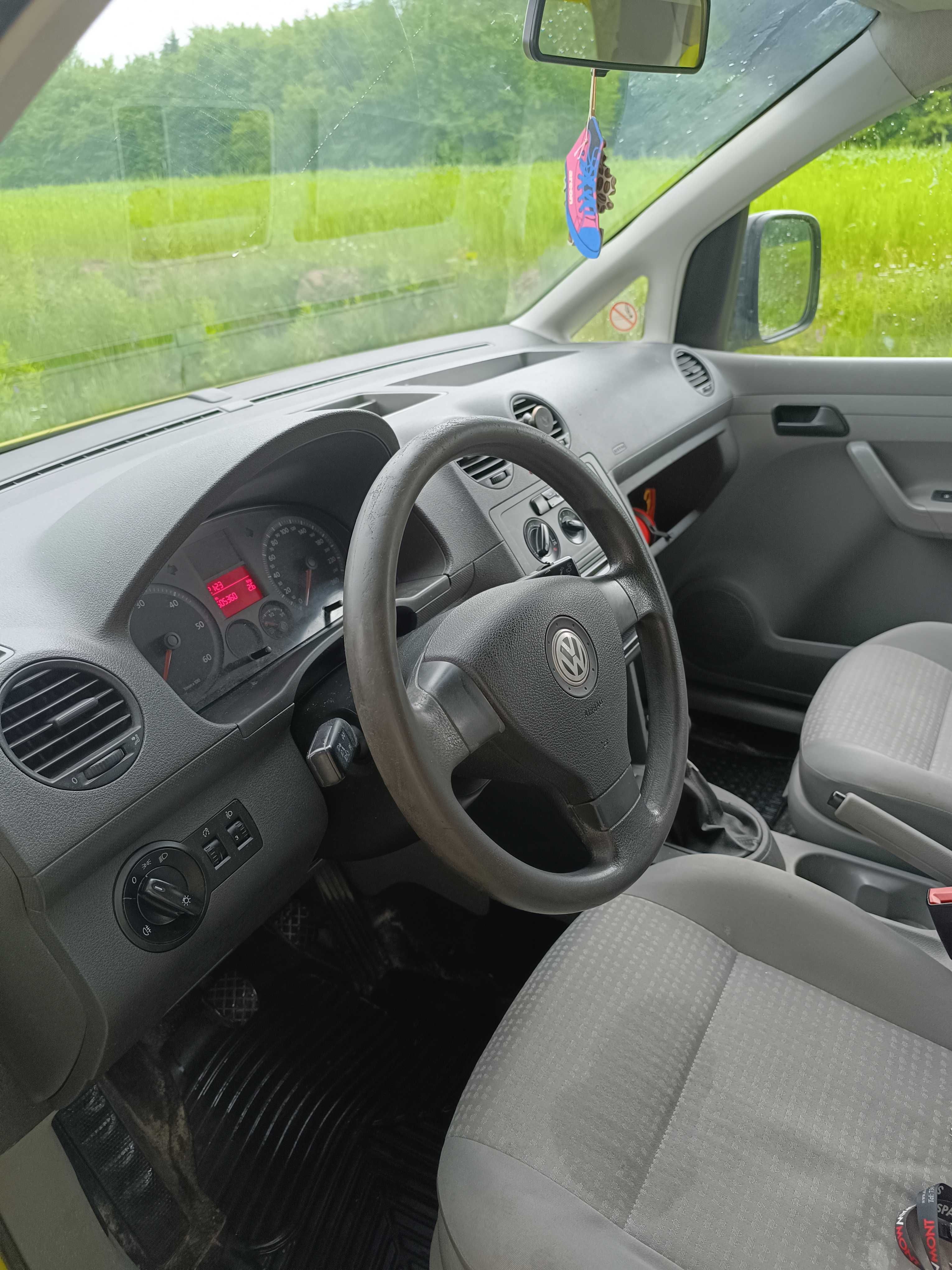 Caddy 1.9 TDI 5 osobowy