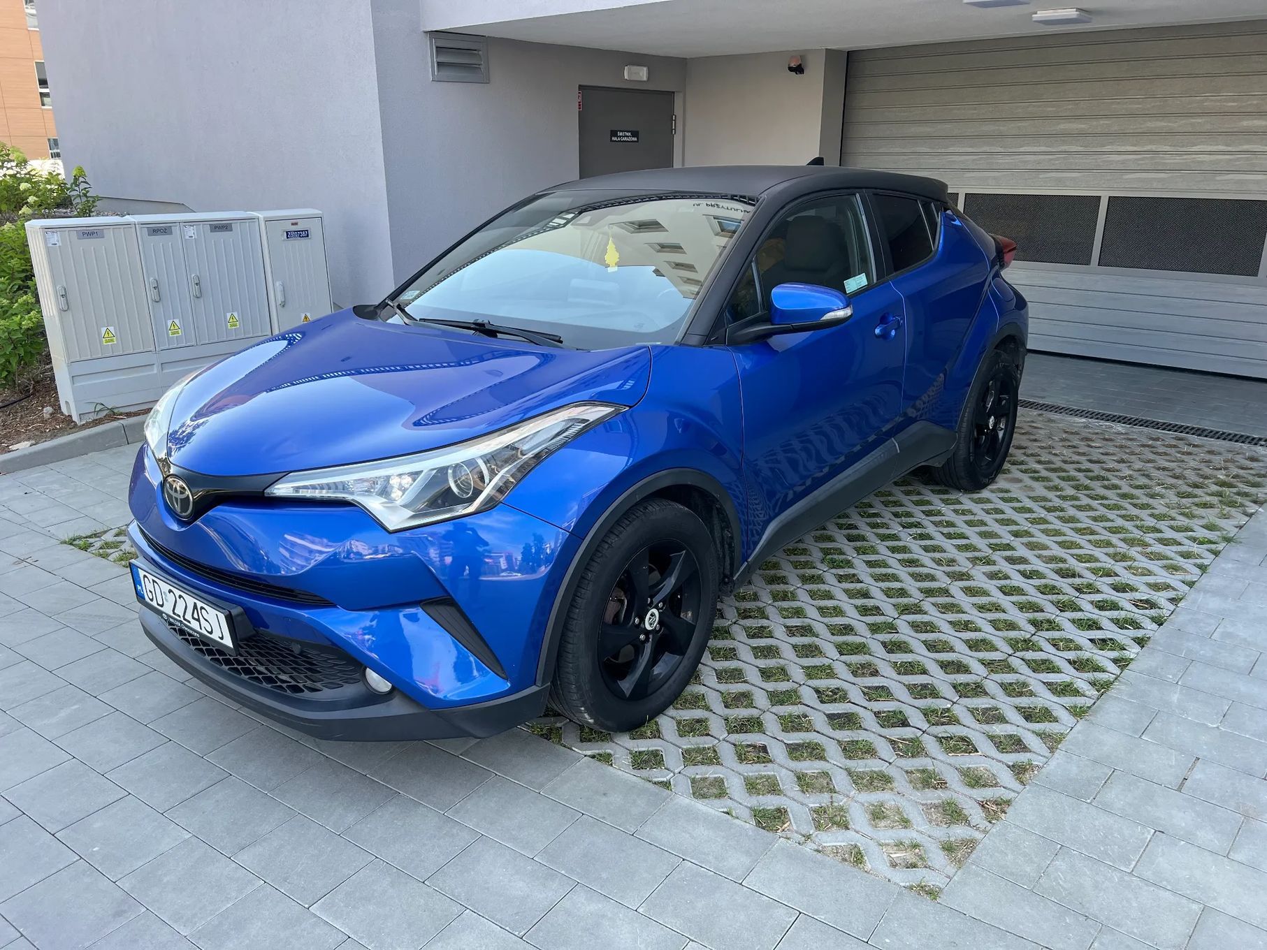 Toyota C-HR Toyota CH-R 1.2 benzyna automat PL salon Vat 23%