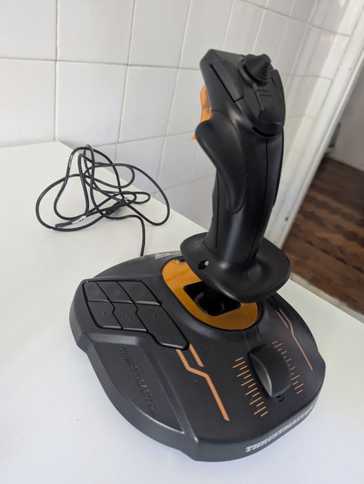 T16000M Thrustmaster Joystick