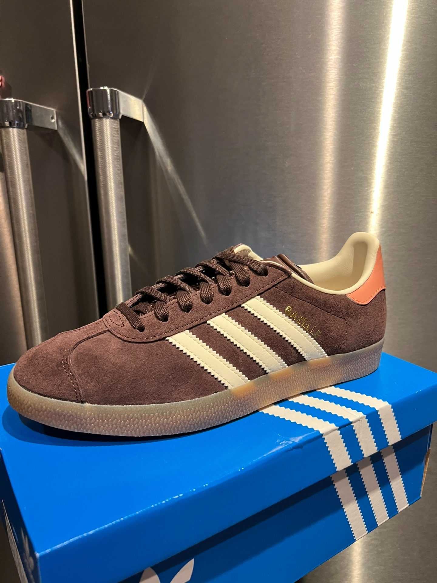 adidas Gazelle Shadow Brown (Women's)39