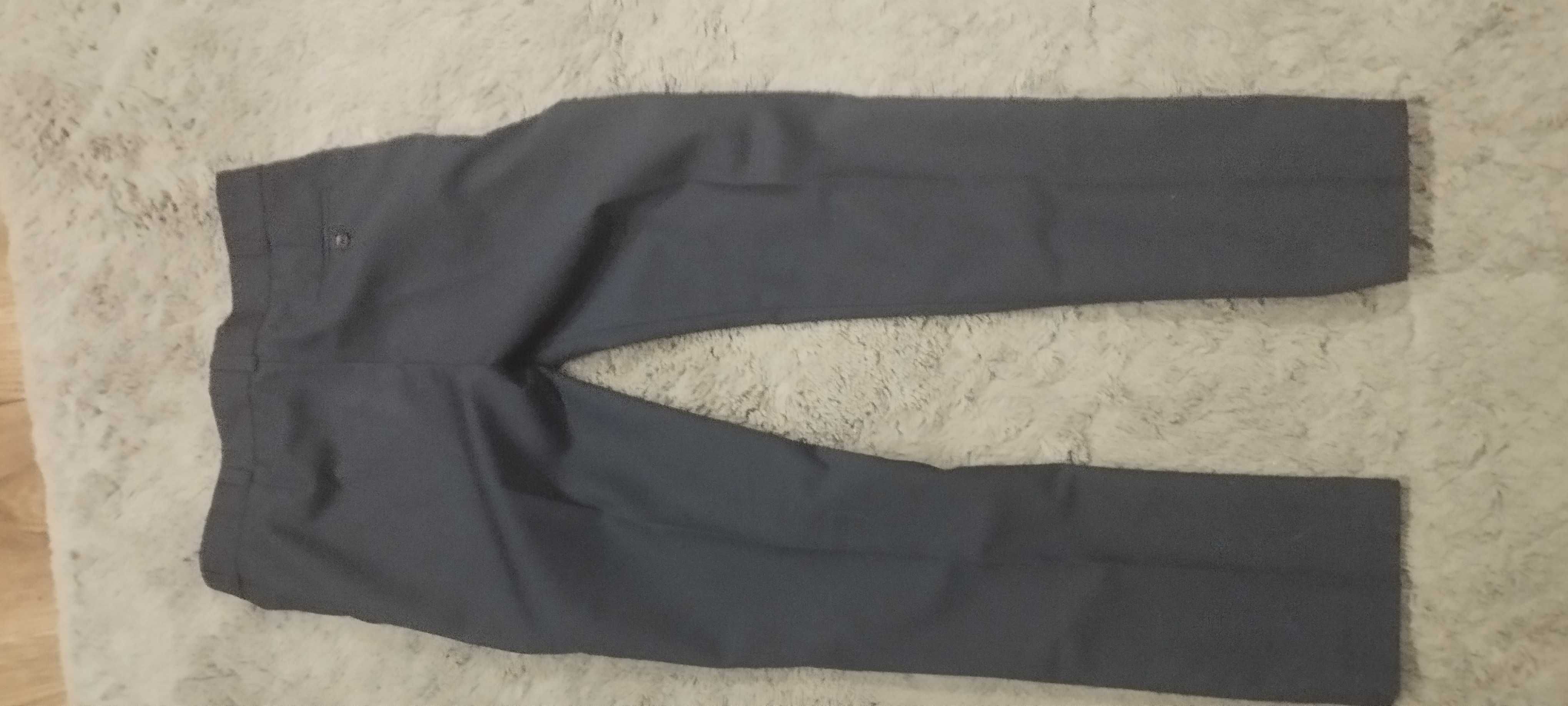Jankes Moda Garnitur Granatowy 158 cm