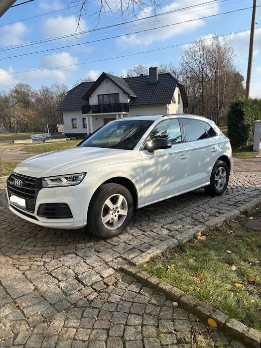 Audi Q5 Audi Q5 serwisowane, stan bdb