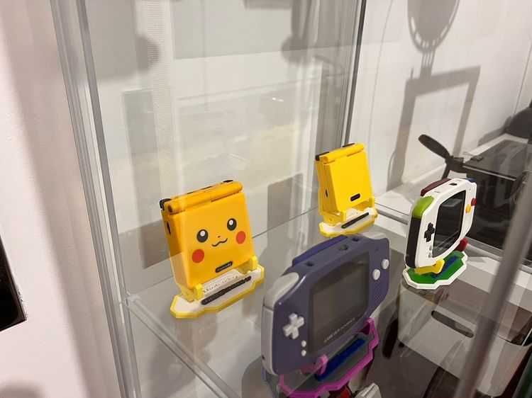 3D Retro Eletro - Suporte consolas portateis GBC, GBA, PSP, PSVITA,