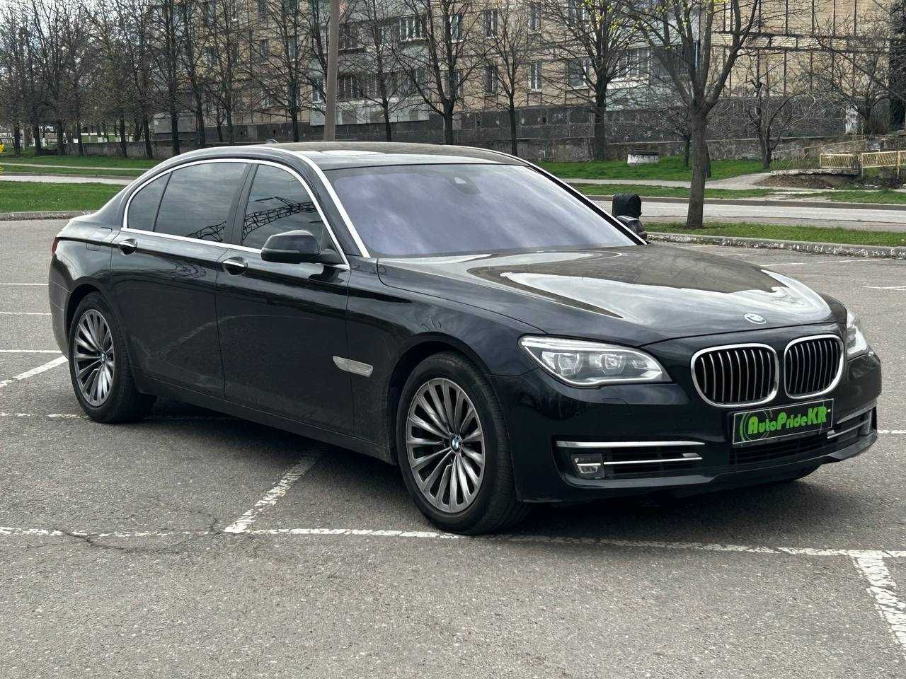 BMW 750 long, 3,0 дизель, 2012р, обмін (перший внесок від 20%)