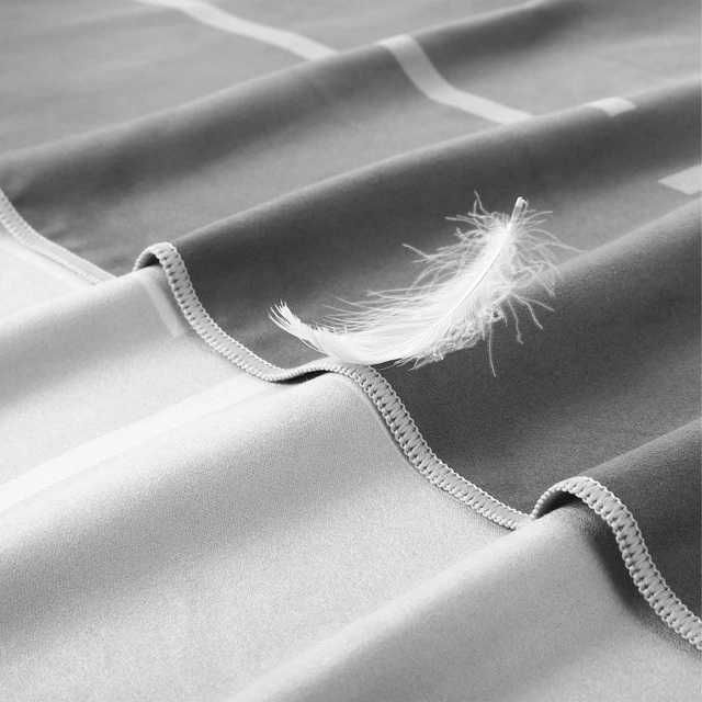 Antypoślizgowy ręcznik na matę do jogi, pokrowiec, na siłownię szary