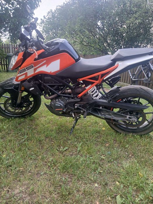 Ktm duke 125, 2017 rok
