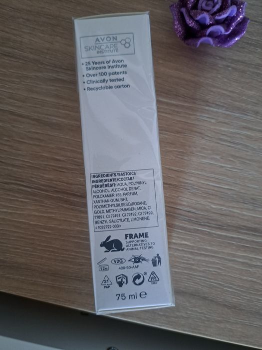 Avon Anew maseczka rozświetlająca peel off