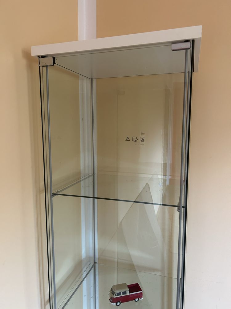Witryna szklana biała Ikea