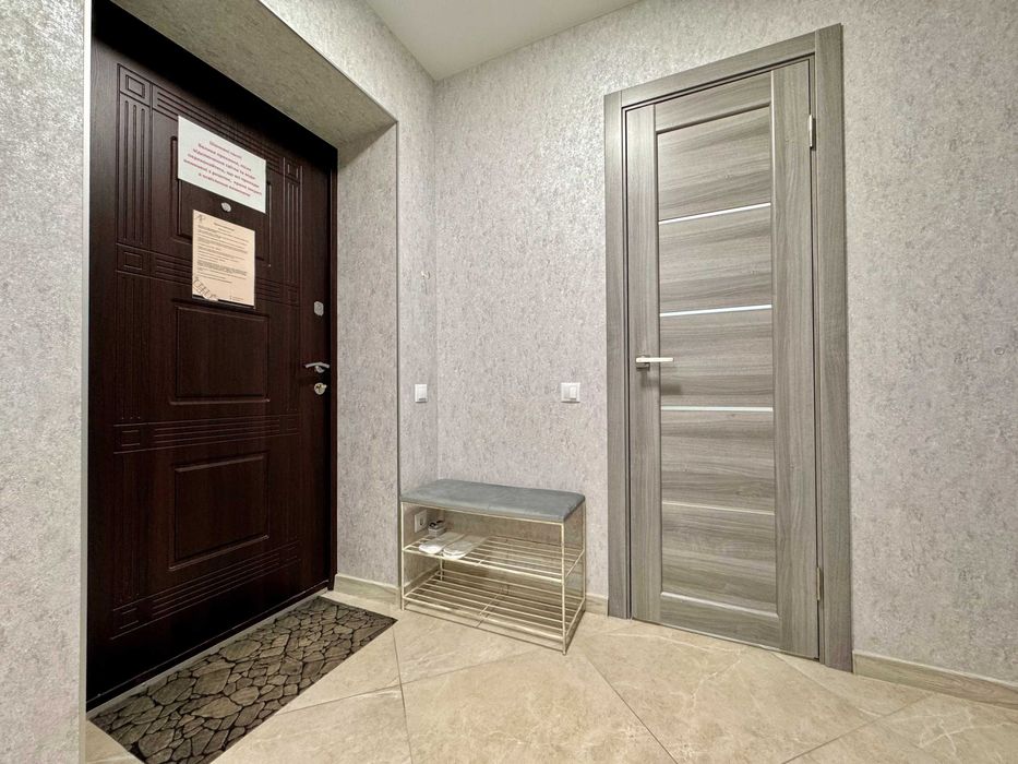 ApartPoltava ПАНОРАМА світлі НОВІ апарт. ЦЕНТР LEDдзеркало,банк.ЧЕК