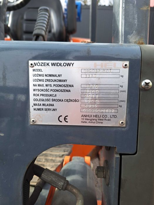 Wózek widłowy HELI 2011