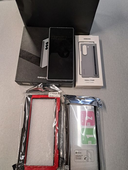 Samsung Galaxy Fold 6 12GB / 1TB  Brand Store Samsung / Ubezpieczenie