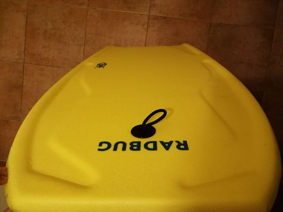 Prancha bodyboard RADBUG 100 bom estado