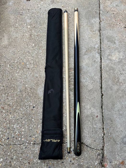 Продам Кий Більярдний Вживаний в хорошому стані  Куплені в Лондоні