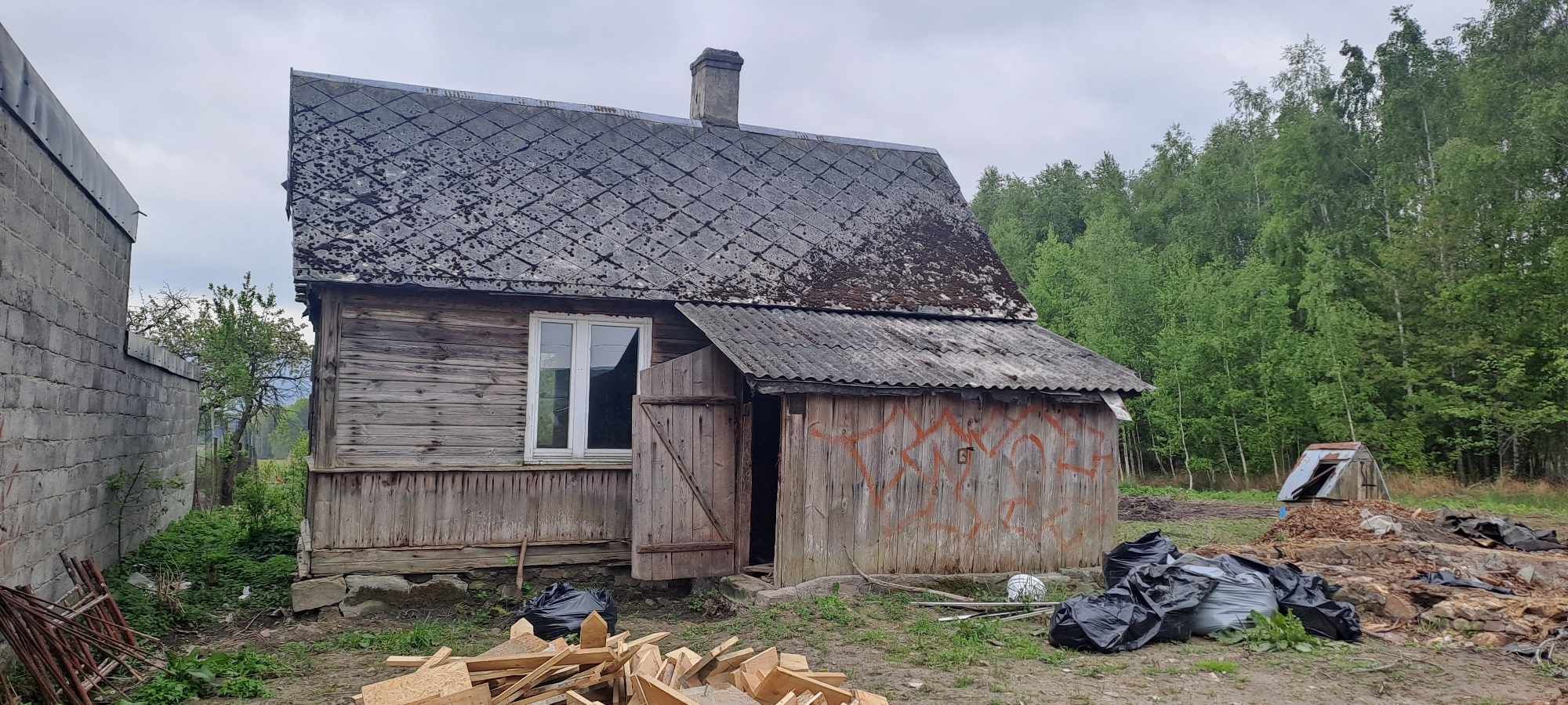 Dom drewniany do rozbiórki