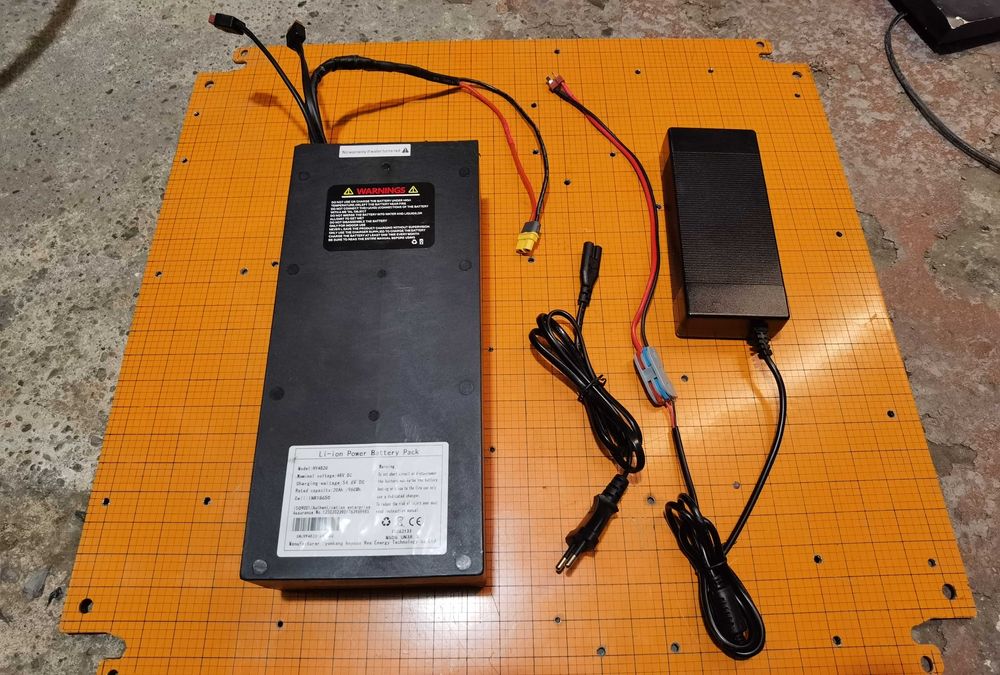 960Wh 48V XT60 Duży PowerBank + Ładowarka
