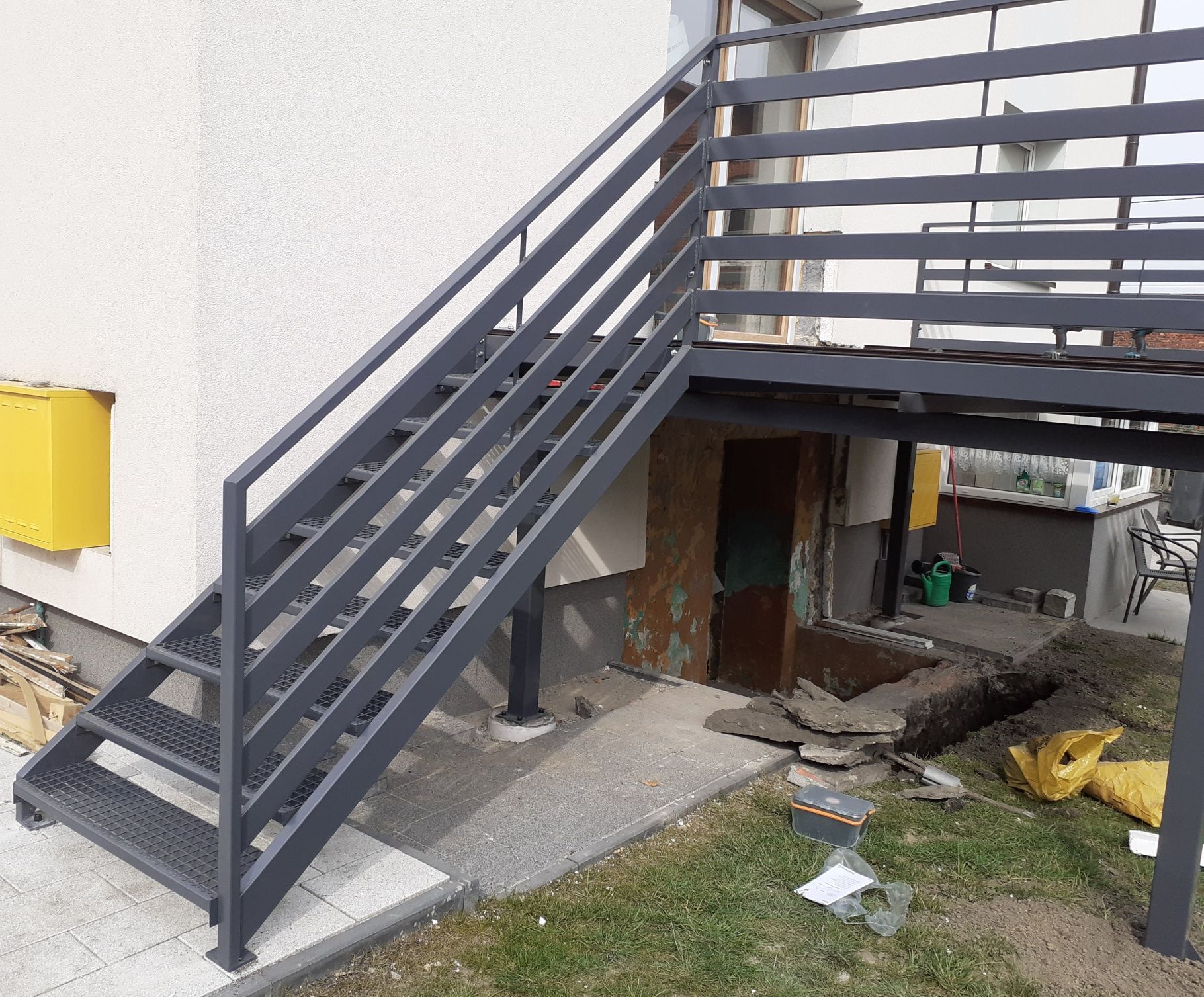 Barierki balustrady taras balkon konstrukcje stalowe