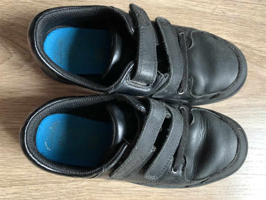 Clarks 12 F кросівки півчеревики черевики