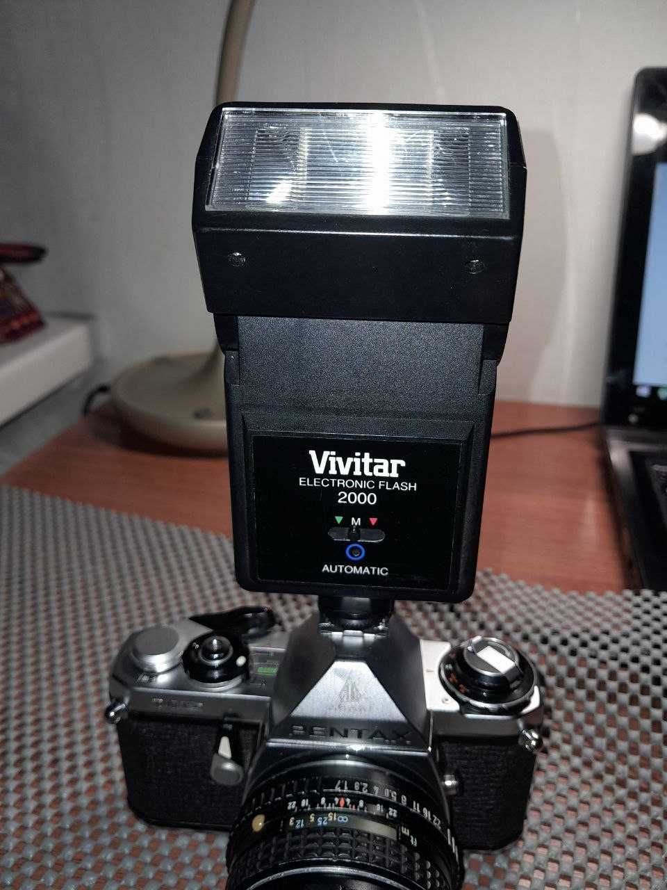 Vivitar Electronic Flash 2000 Automatic