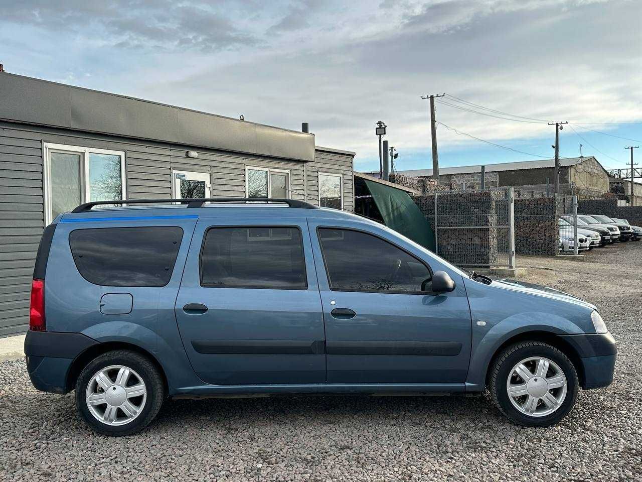 Авто Dacia Logan MCV 2007