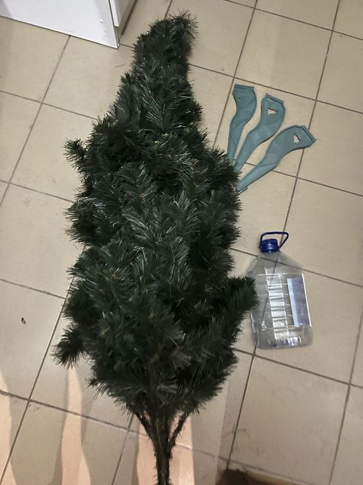 Ялинка штучна 180 см