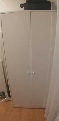 Armário IKEA (Modelo Kleppstad - 79x176cm)