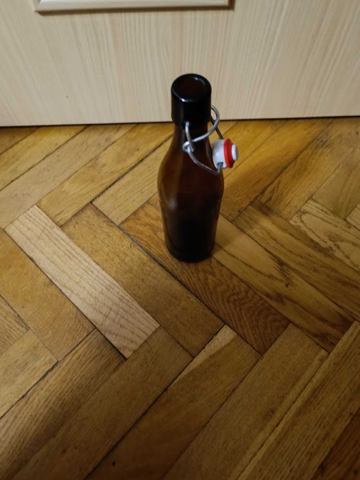 Butelka szklana brązowa