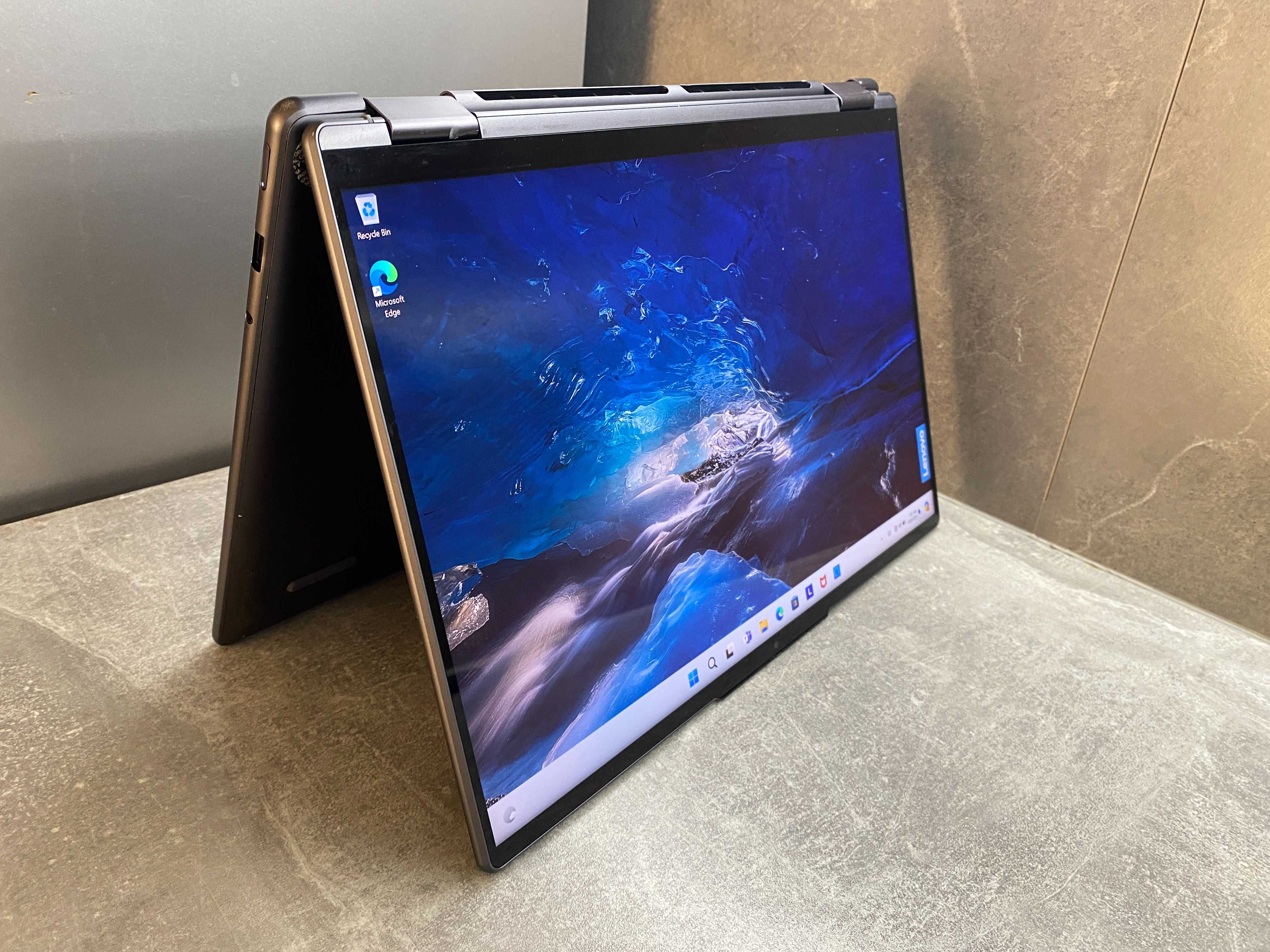 Ноутбук Lenovo Yoga 7 16IAP7