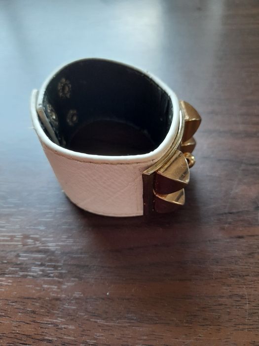 Bransoletka z ćwiekami