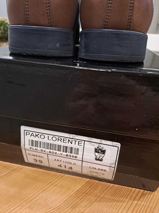 Pako Lorente buty 39  27cm