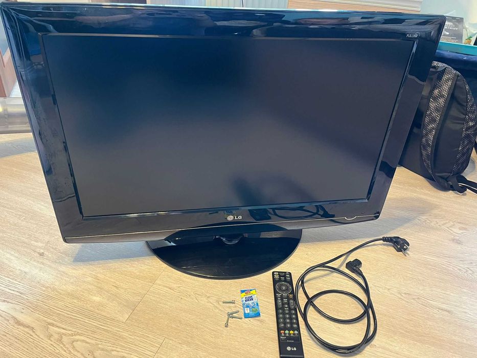 Telewizor LG 32LG5600 32 cali