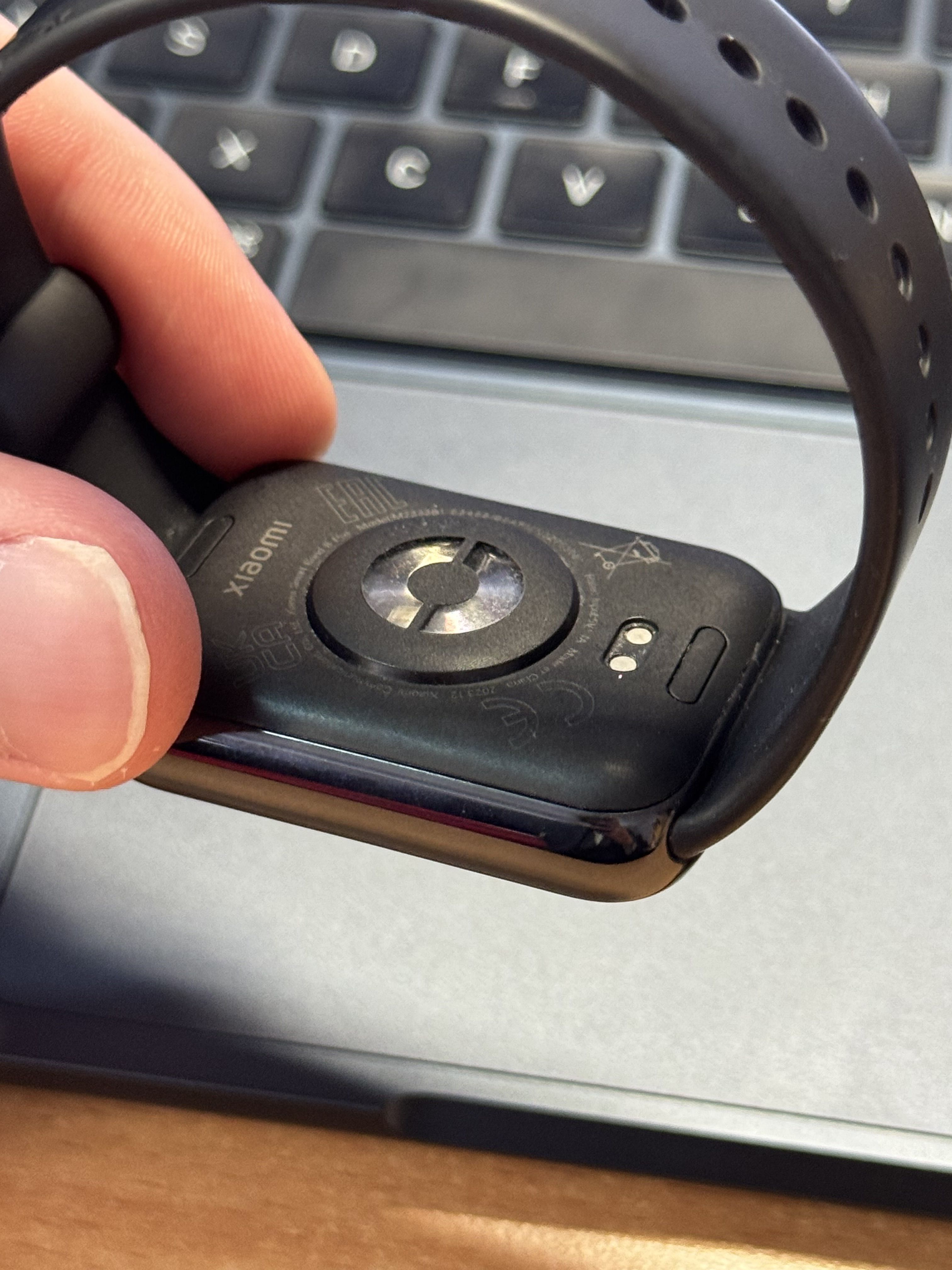 Xiaomi Mi Band 8 Pro - Smartband w Idealnym Stanie