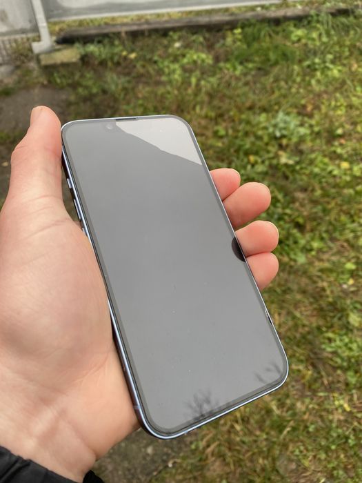 Iphone 14 в фиолетовом цвете