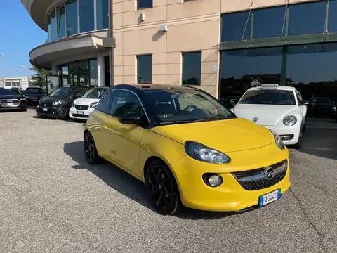 Opel Adam 2015 р