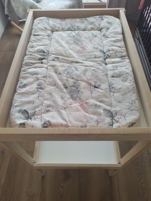 Przewijak ikea SNIGLAR