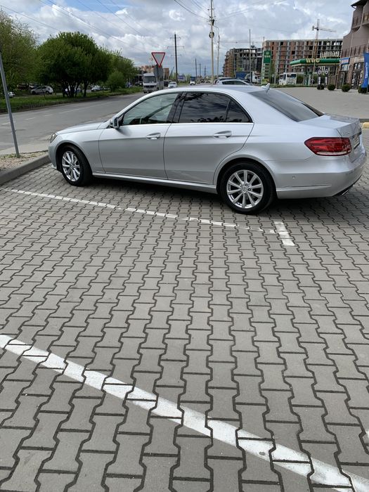 Мерседес 212 Е 2.2дізель