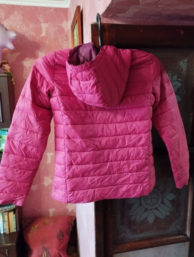 Розовая демисезонная женская куртка Peppers 42 р