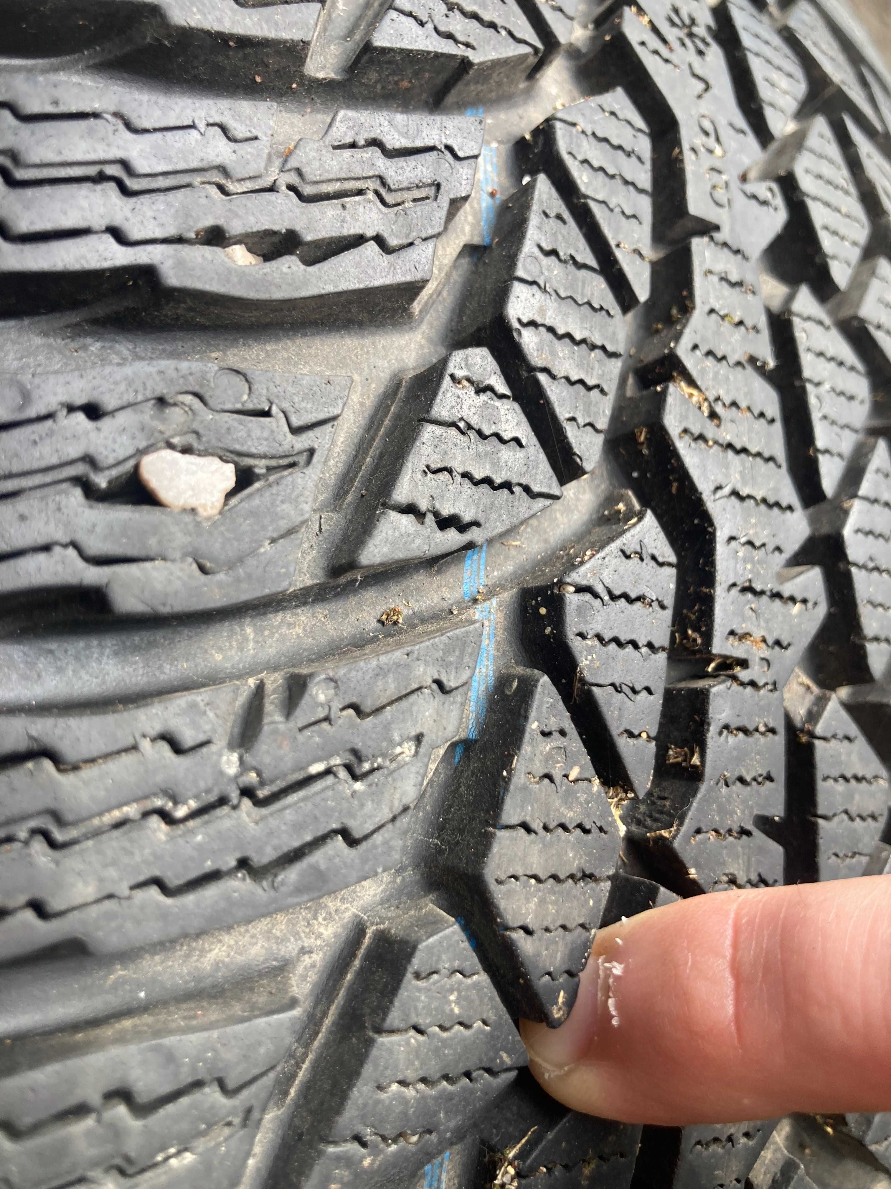4 opony NOKIAN 205/55 R16 stan bardzo dobry Będzin