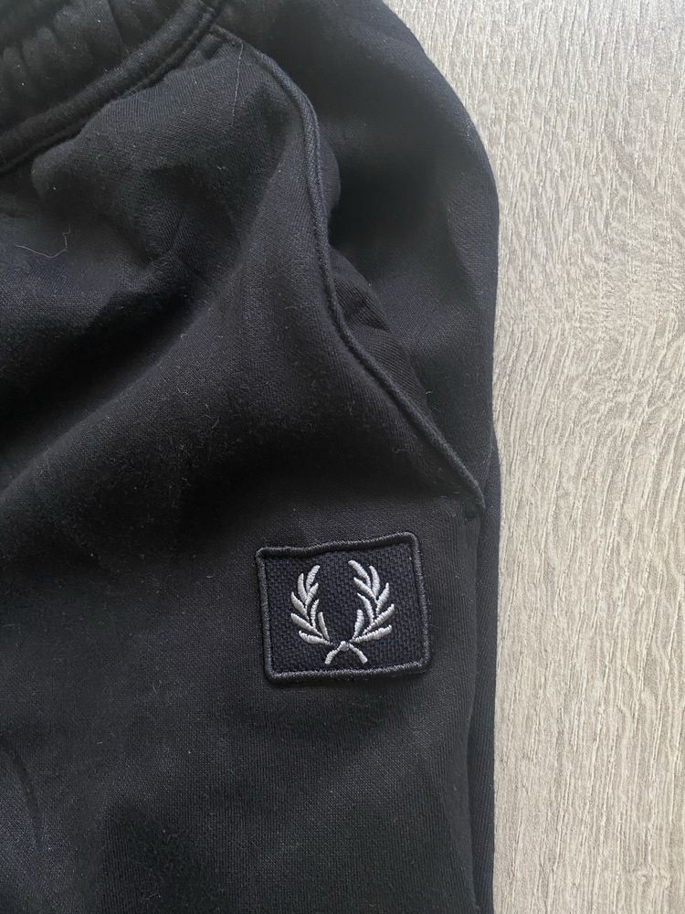 Fred Perry meskie spodnie sportowe