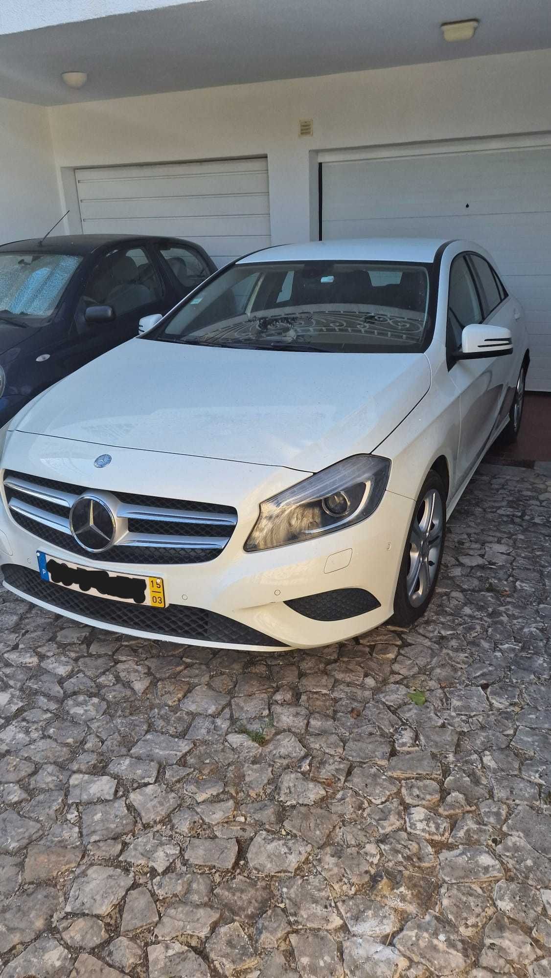 Mercedes A180 - Ano2015 - 79.600km - Particular
