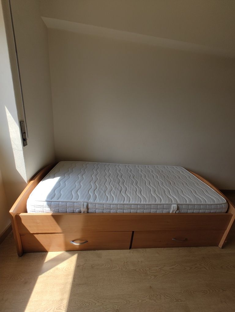 Cama + Estrado + Colchão 180x90cm