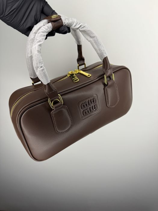 Сумка шоколадна шкіра