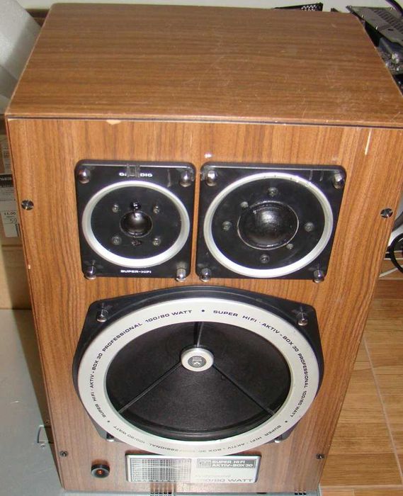 Grundig Aktiv Box 30 Активна акустика 80(100)Вт.30-26000Гц.1978-1980р