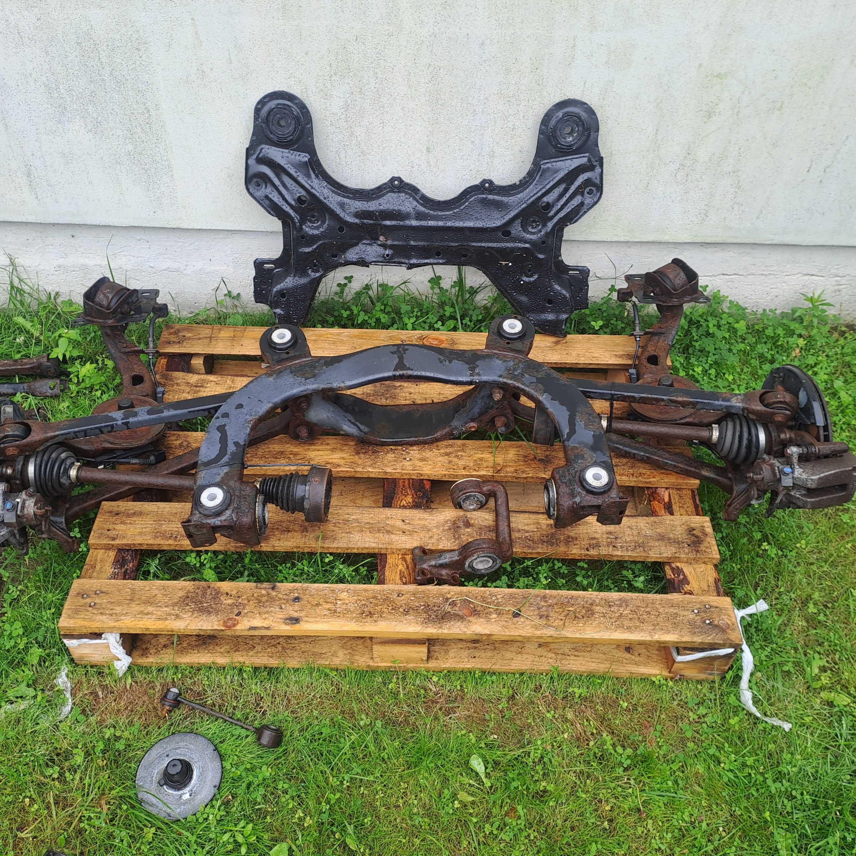 Zawieszenie tył kompletne 4motion 2.8 v6 Golf 4 VR6 Hamulce 256mm